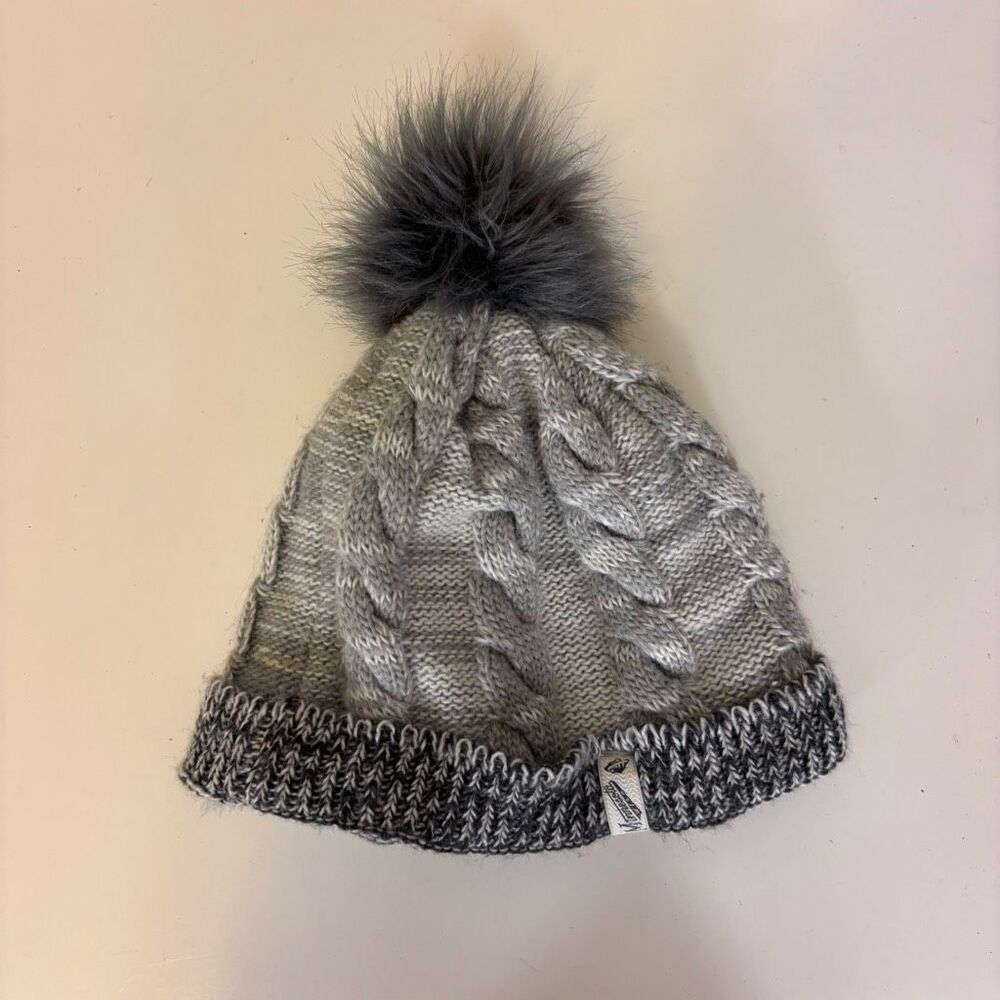 Minnesota Wild Grey Cable Knit Fleece Lined Pom Pom Winter Hat Women's